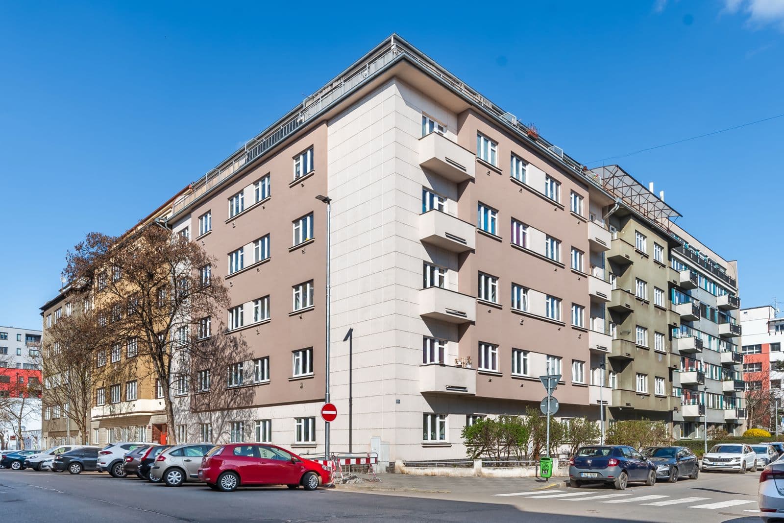 Kloboučnická 18